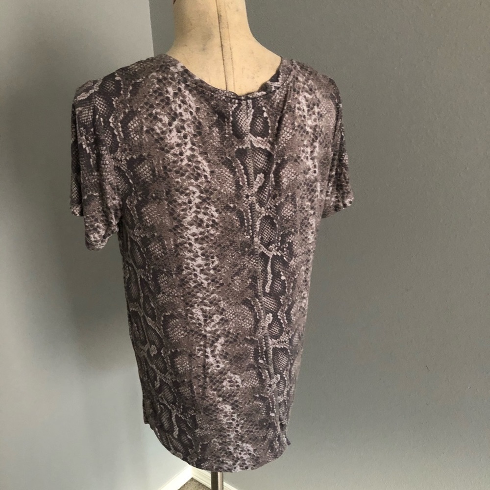 Leopard shirt - Picture 4 of 4